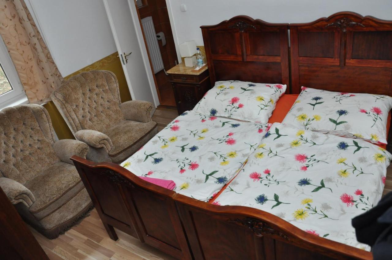 Gloriett Panzio Bed and Breakfast Fertőboz Exteriör bild