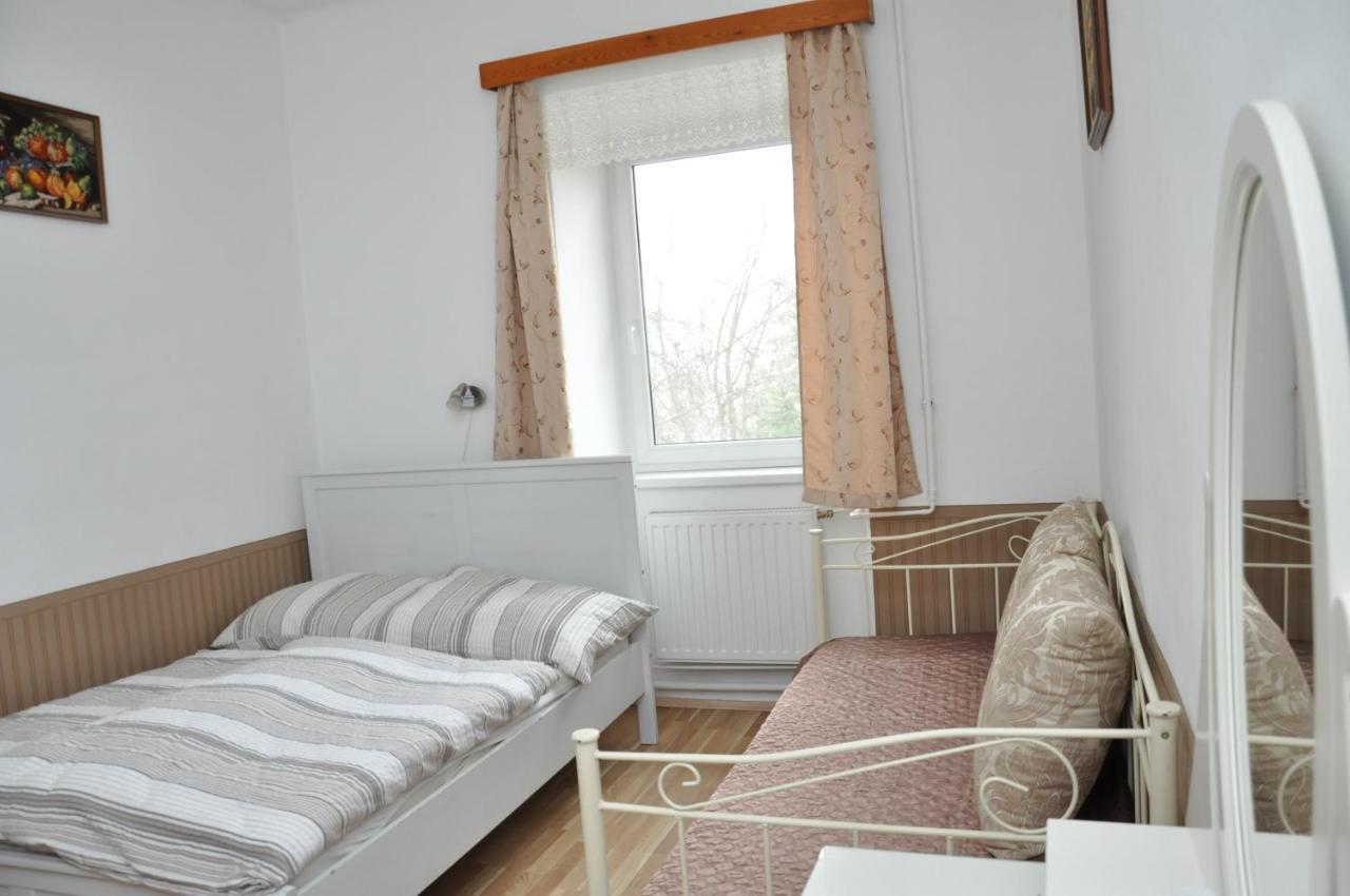 Gloriett Panzio Bed and Breakfast Fertőboz Exteriör bild