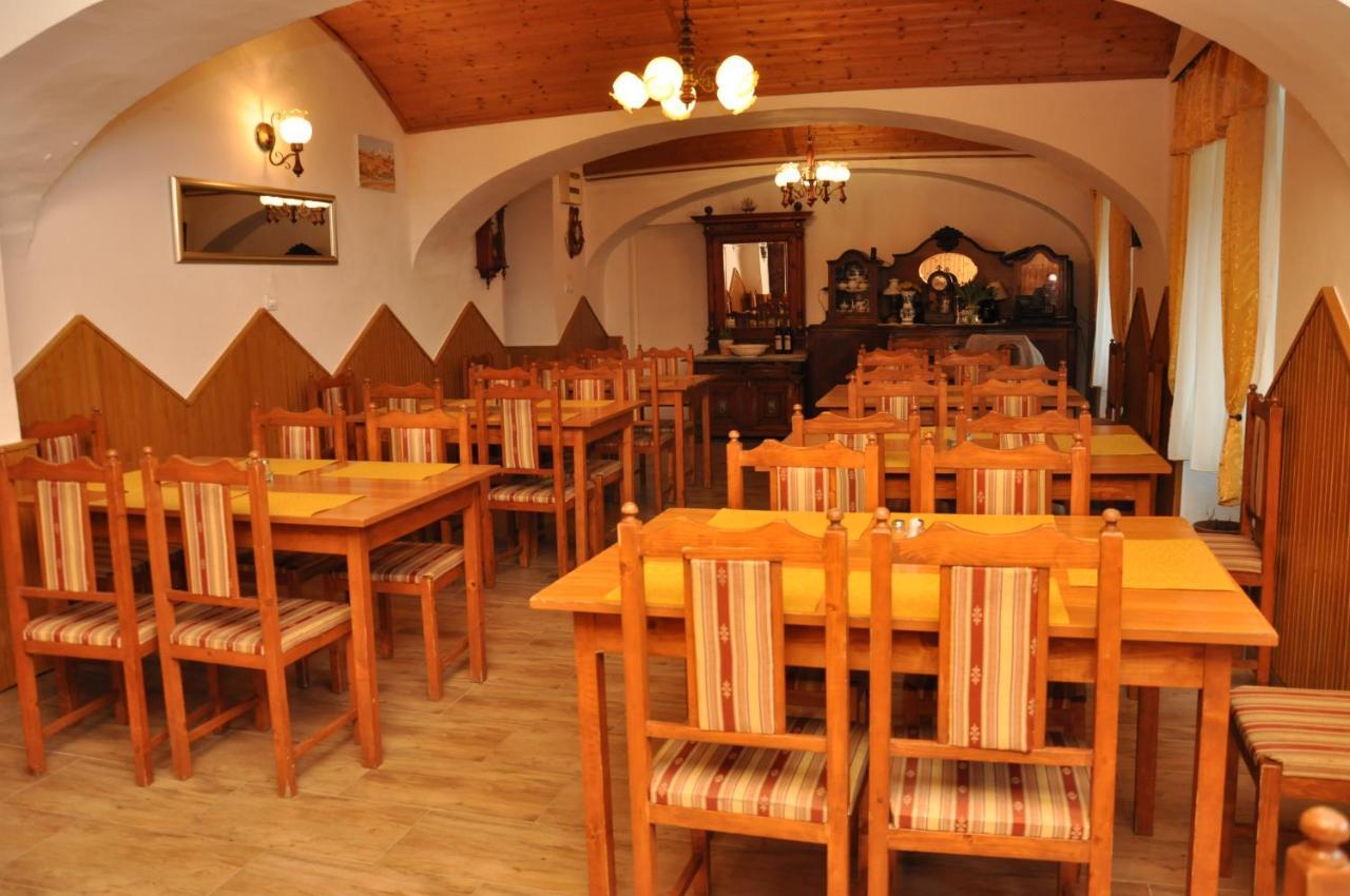 Gloriett Panzio Bed and Breakfast Fertőboz Exteriör bild