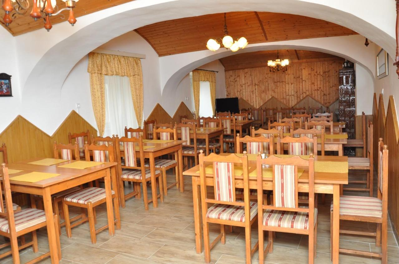 Gloriett Panzio Bed and Breakfast Fertőboz Exteriör bild