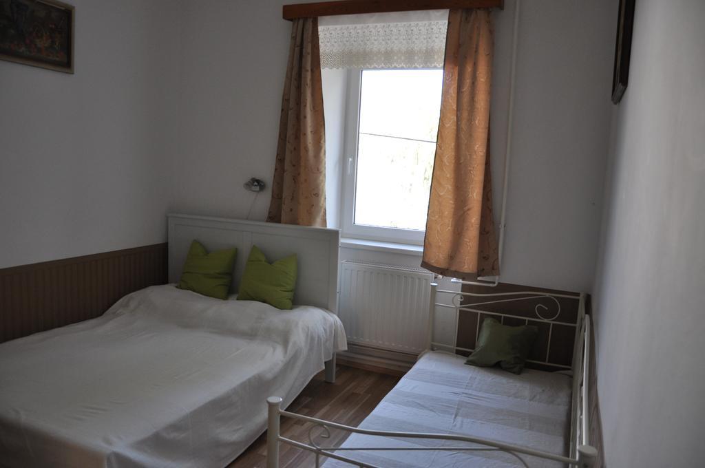 Gloriett Panzio Bed and Breakfast Fertőboz Exteriör bild